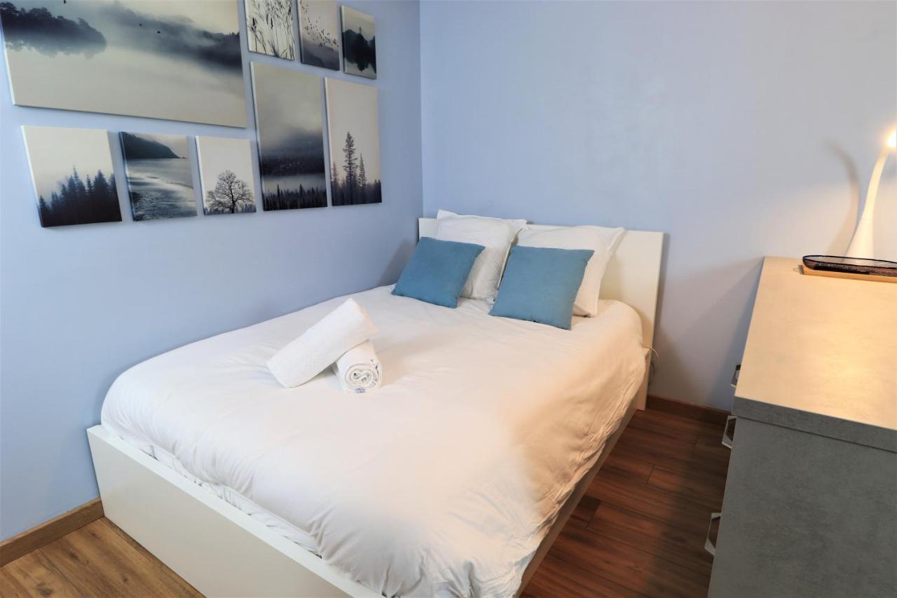 Le Goffic Pontivy Centre, Wifi, Calme, Parking Appartement Buitenkant foto